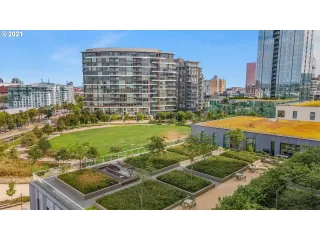 Photo #2: 21517926 Listing