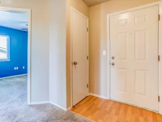 Photo #2: 21519429 Listing