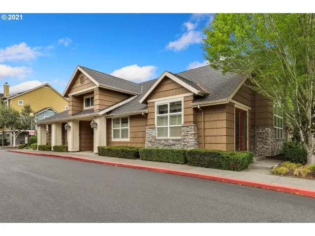 MLS: 21519730 Condo For Sale