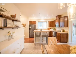 Photo #2: 21519735 Listing