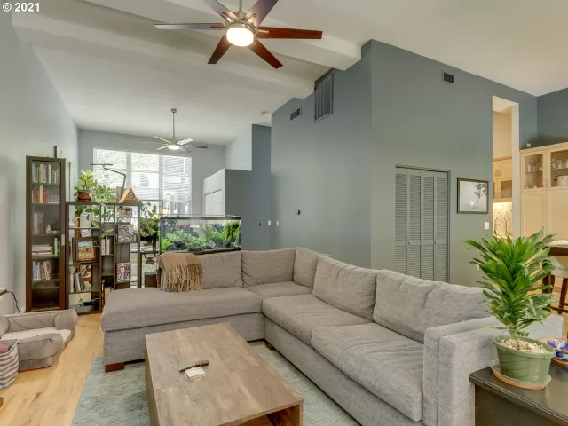 MLS: 21520831 Condo For Sale