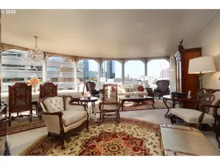 Photo #3: 21521004 Listing 