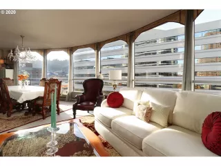 Photo #6: 21521004 Listing 