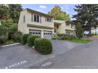 Photo #1: 21521093 Listing