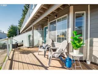 Photo #6: 21521270 Listing