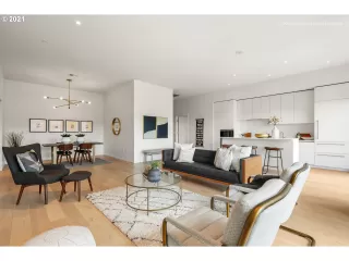 Photo #5: 21521521 Listing 