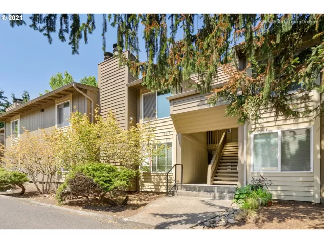 MLS: 21521559 Condo For Sale