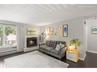 Photo #2: 21521559 Listing 