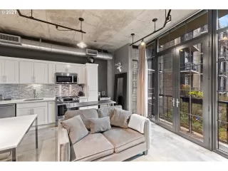 Photo #6: 21521844 Listing 