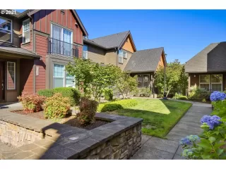 Photo #4: 21522411 Listing