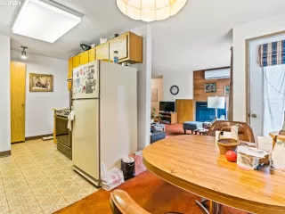 Photo #3: 21524036 Listing