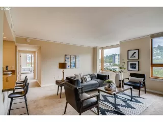 Photo #4: 21524227 Listing