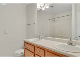 Photo #1: 21524622 Listing