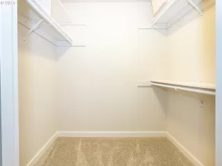 Photo #4: 21524686 Listing