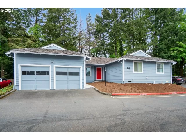 MLS: 21525995 Condo For Sale