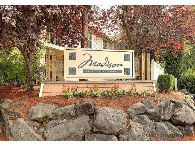 MLS: 21526521 Condo For Sale