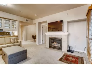 Photo #3: 21526899 Listing