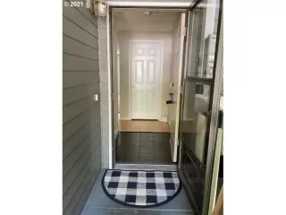 Photo #3: 21528283 Listing