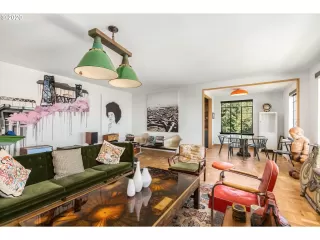 Photo #4: 21528969 Listing