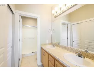 Photo #3: 21529931 Listing