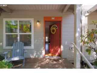 Photo #2: 21530326 Listing