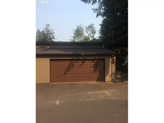 MLS: 21530804 Condo For Sale