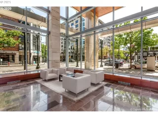 Photo #2: 21530847 Listing 