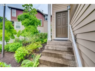 Photo #3: 21532194 Listing