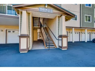 Photo #2: 21532202 Listing