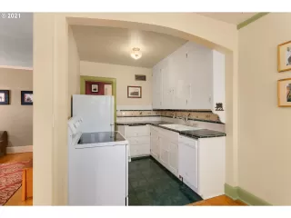 Photo #2: 21532323 Listing