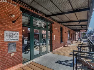 Photo #1: 21532517 Listing