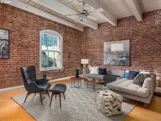 Photo #4: 21532517 Listing