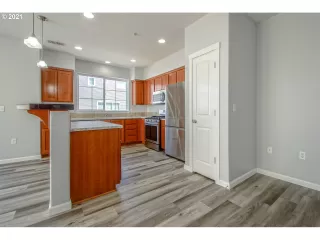 Photo #1: 21533031 Listing