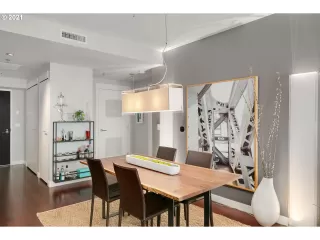 Photo #1: 21533175 Listing 