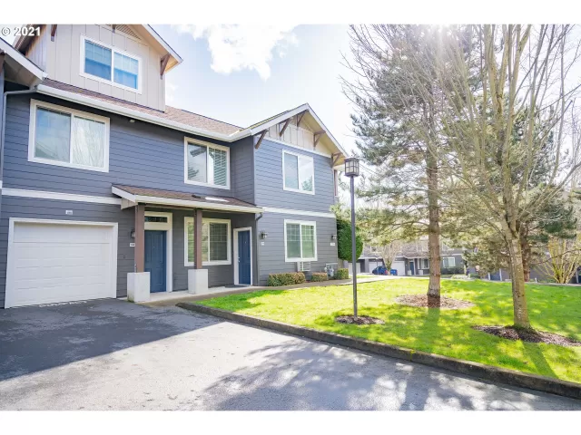 MLS: 21533414 Condo For Sale