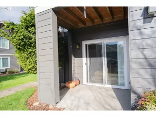 Photo #2: 21533414 Listing