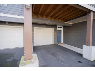 Photo #3: 21533414 Listing