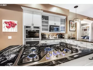 Photo #2: 21534166 Listing