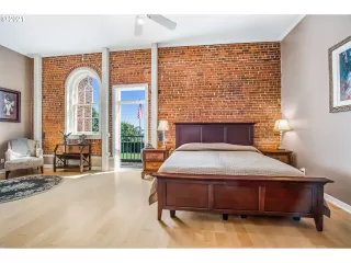 Photo #6: 21534166 Listing