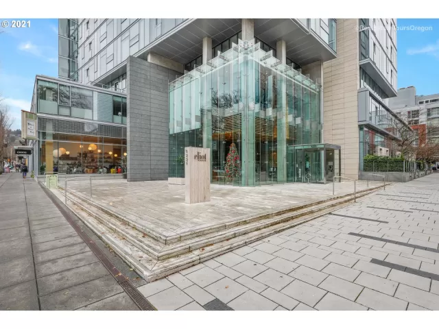 MLS: 21534186 Condo For Sale