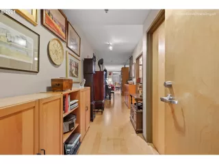 Photo #5: 21534186 Listing 