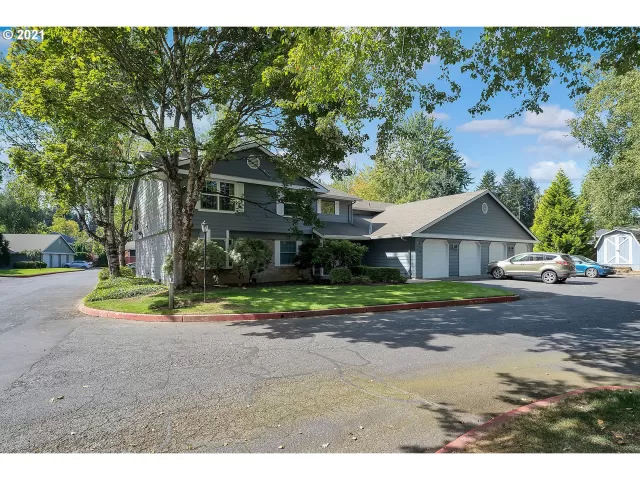 MLS: 21534258 Condo For Sale