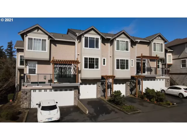 MLS: 21535051 Condo For Sale