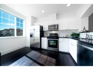 Photo #6: 21535051 Listing 