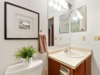 Photo #4: 21535573 Listing 