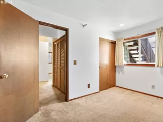 Photo #5: 21535573 Listing 