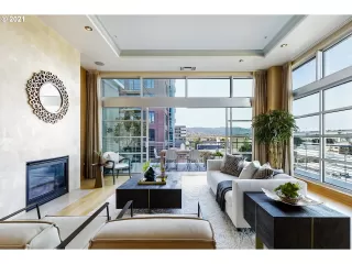 Photo #5: 21536972 Listing