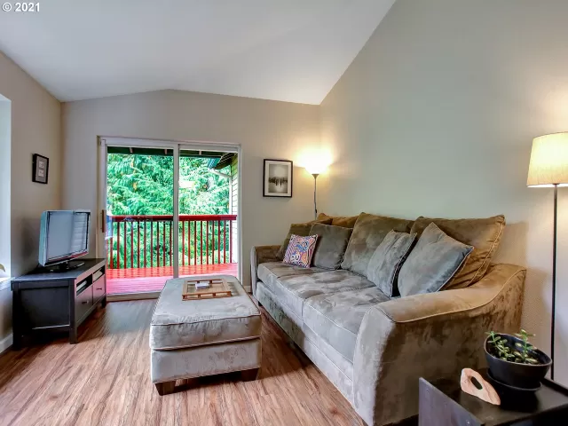 MLS: 21537259 Condo For Sale