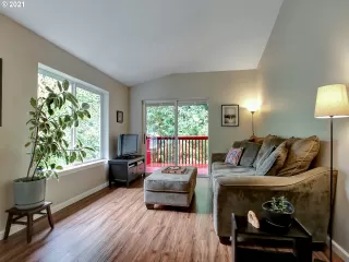 Photo #1: 21537259 Listing