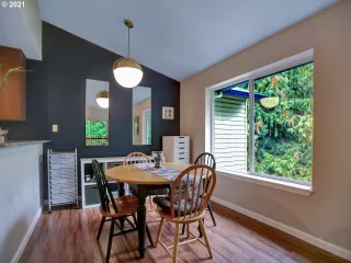 Photo #2: 21537259 Listing